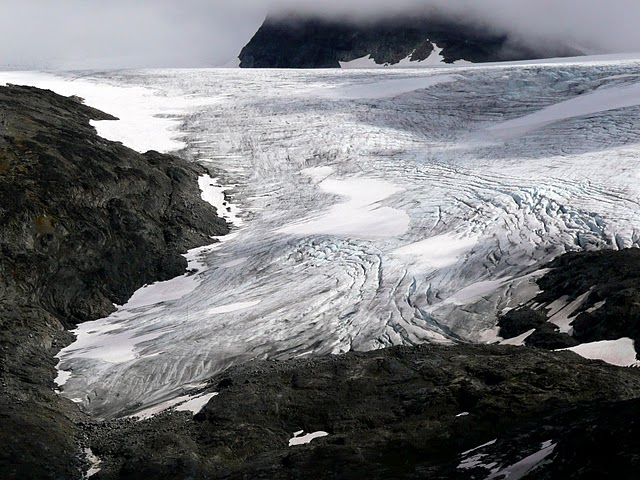 Recul du glacier Smorstabreen en Norvège. © Francis Walter