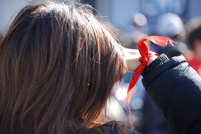 perturbateurs endocriniens cheveux franciliennes