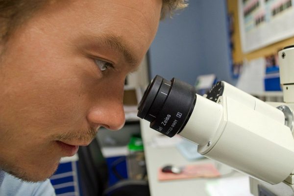 francais confiance science