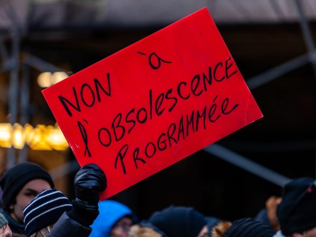 Manifestation contre le délit d'obsolescence programmée