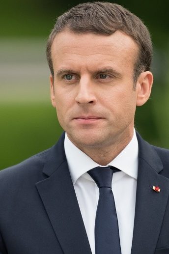 Emmanuel Macron avait reçu les membres de la Convention citoyenne pour le climat dans les jardins de l'Elysée. Aujourd'hui les relations entre les citoyens et le chef de l'Etat sont moins bucoliques.