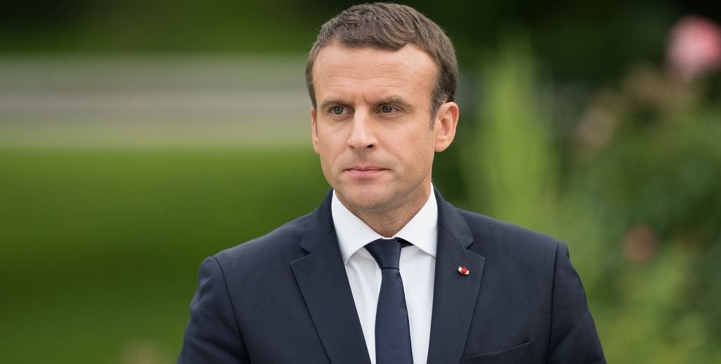 Emmanuel Macron avait reçu les membres de la Convention citoyenne pour le climat dans les jardins de l'Elysée. Aujourd'hui les relations entre les citoyens et le chef de l'Etat sont moins bucoliques.