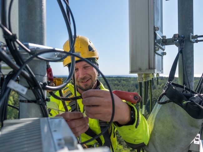 Installation d'antenne 5G pour révolution les usages