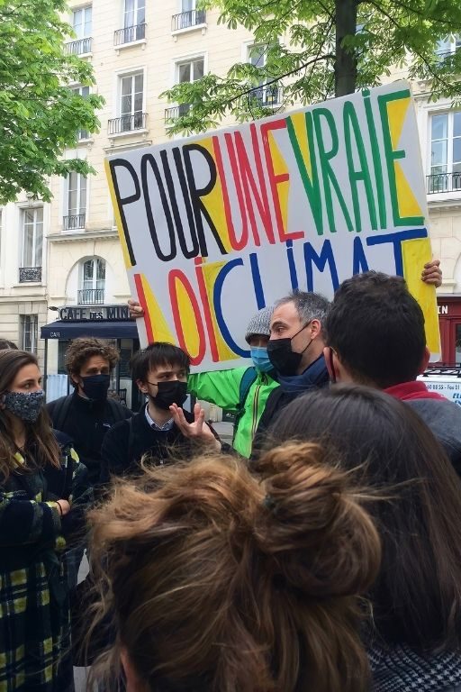 Place Herriot, Raphaël Glucksmann parle loi climat