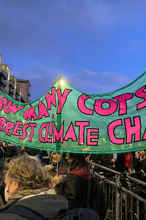 Des militants de la société civile en marge de la COP26