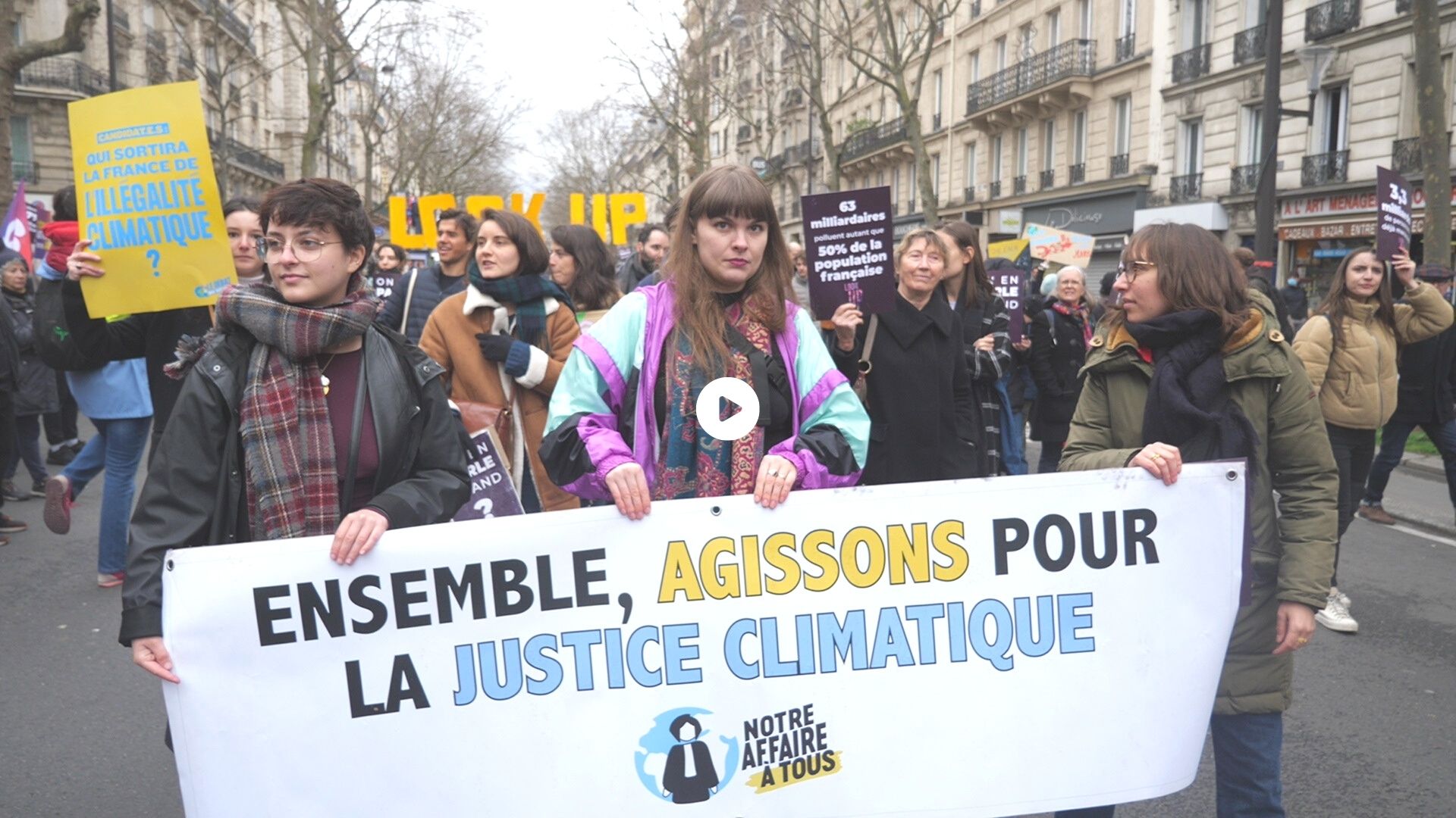 marche pour le climat Look up