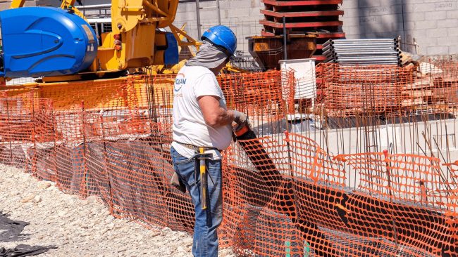 canicule ouvriers sur les chantiers