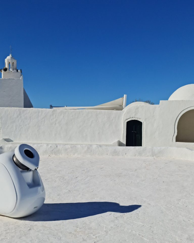 Grâce à une machine d'un nouveau genre, Kumulus crée de l'eau à partir de l'air