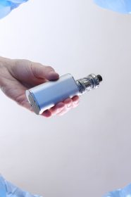 Pourquoi recycler les cigarettes électroniques et les puffs ?