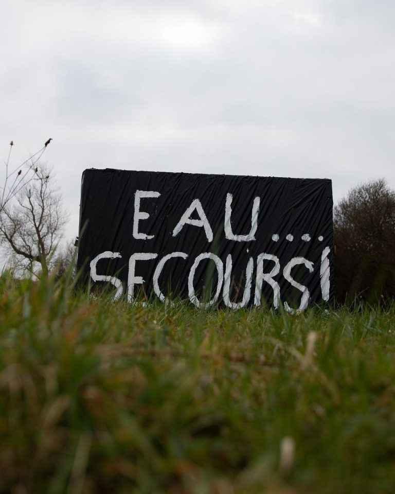 Les faibles précipitations laissent craindre une situation catastrophique pour les nappes phréatiques. // PHOTO : Vincent Feuray / Hans Lucas / AFP