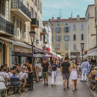 Dans le centre de Cannes, 32,5% des logements sont maintenant consacrés à de la location par Airbnb. //Photo : Mairie de Cannes