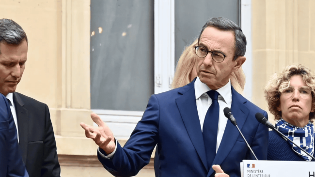 Le ministre de l'Intérieur Bruno Retailleau a acté son rapprochement idéologique avec l'extrême droite sur les questions énergétiques. //Photo : Twitter.
